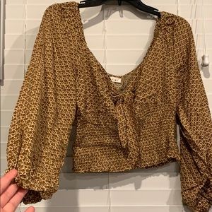 Gorgeous top knot Crop top